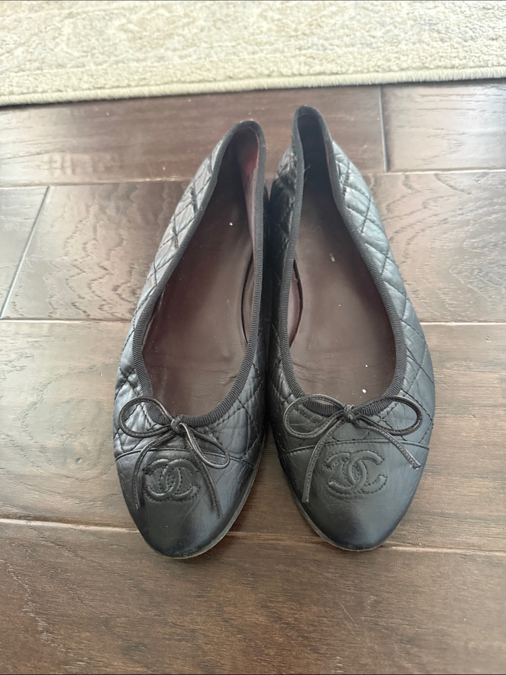 CHANEL Black Quilted Leather Ballet Flats with Bow..size 38.5.., authentic